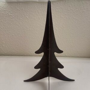Rustic metal Christmas tree